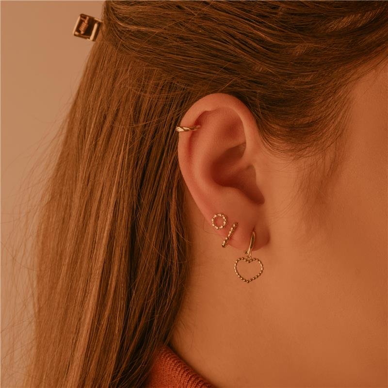 BRINCO CLICK CORAÇÃO COM BOLINHAS FOLHEADO A OURO