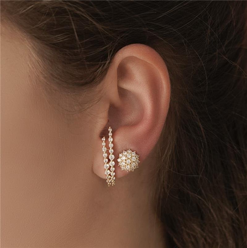 BRINCO FLOR COM PEDRAS DE ZIRCONIAS FOLHEADO A OURO