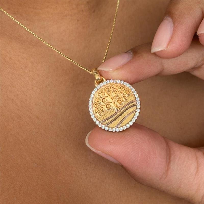 GARGANTILHA ÁRVORE DA VIDA COM PEDRAS DE ZIRCÔNIAS FOLHEADO A OURO