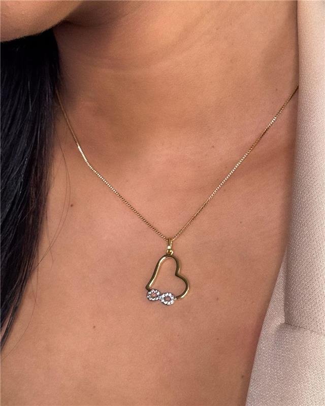 GARGANTILHA CORAÇÃO COM INFINITO COM PEDRAS DE ZIRÔNIAS FOLHEADA A OURO