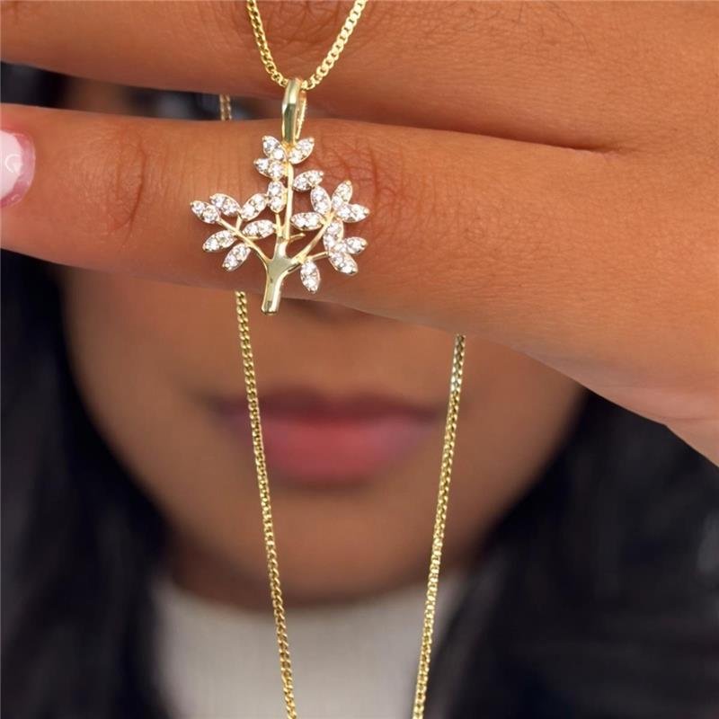 GARGANTILHA ÁRVORE DA VIDA CRAVEJADA COM ZIRCÔNIAS CRISTAL FOLHEADO A OURO